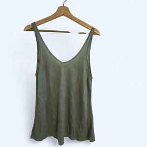 Lululemon Women's Green and Khaki Vest